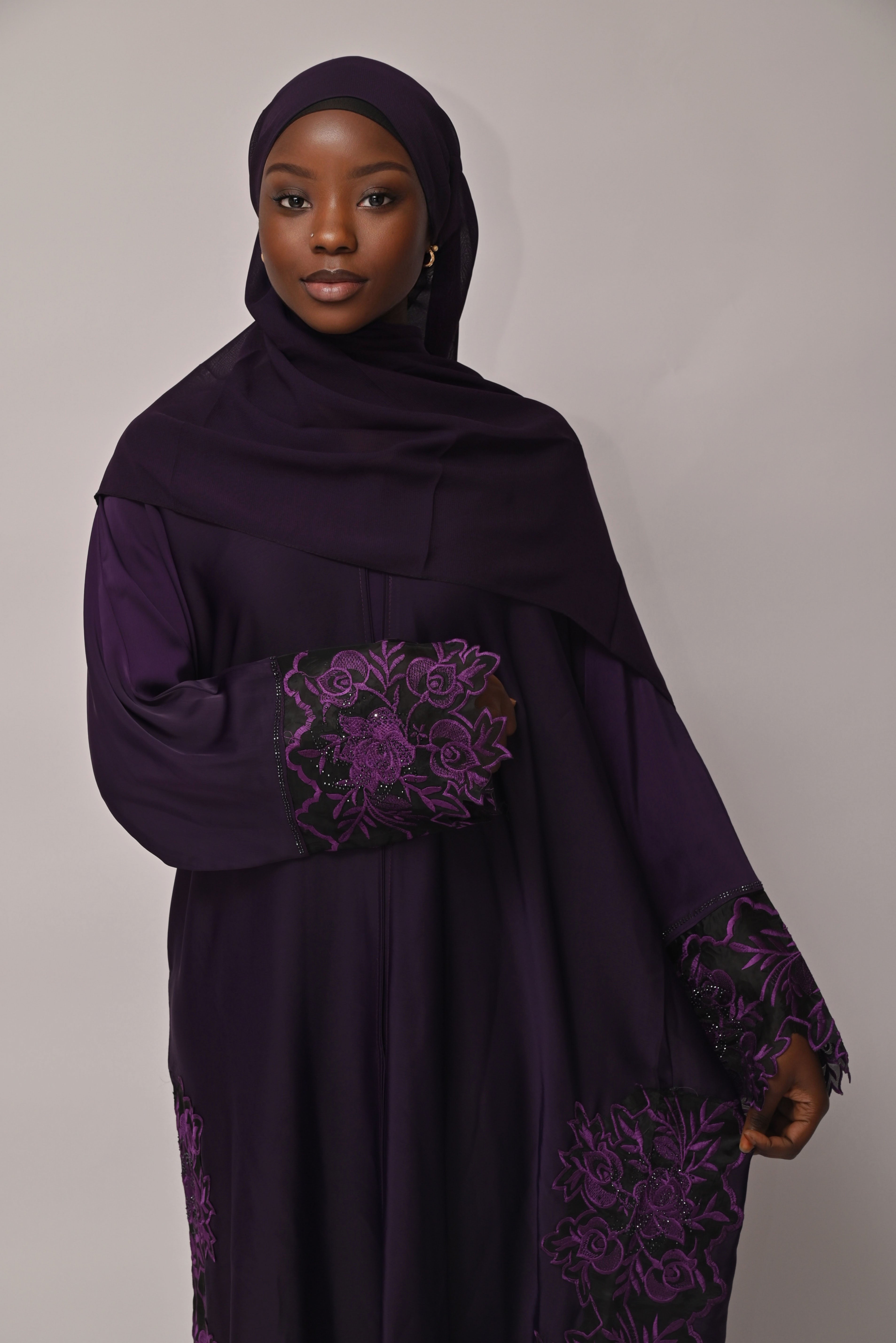 Abaya Yusra